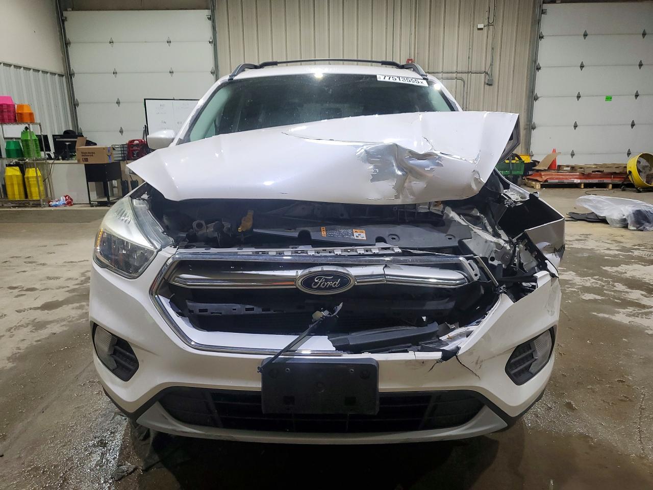 2018 Ford Escape VIN 1FMCU9GD2JUA77604 photo 5
