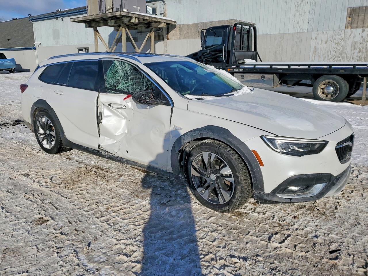 2018 Regal VIN W04GV8SX9J1155922 photo 4
