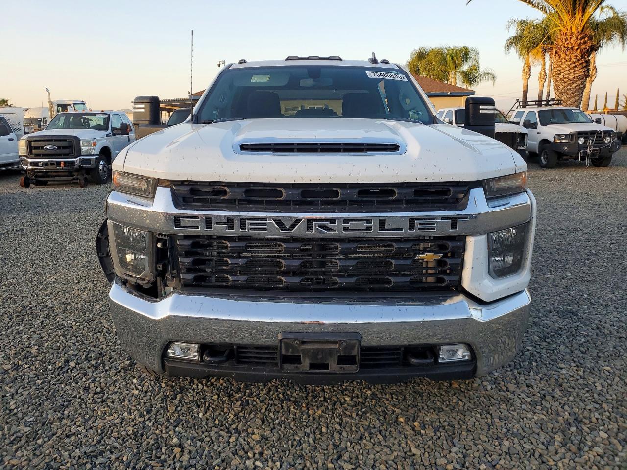2023 Chevrolet All models VIN 1GC4YTEY7PF191997 photo 5