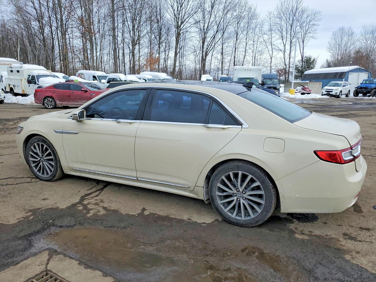 2018 Lincoln Continentl VIN 1LN6L9SK9J5601251 photo 2
