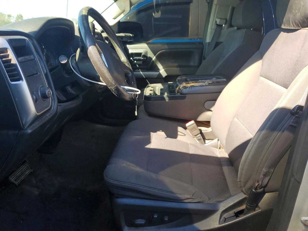 2017 Chevrolet All models VIN 1GCRCREHXHZ188552 photo 7