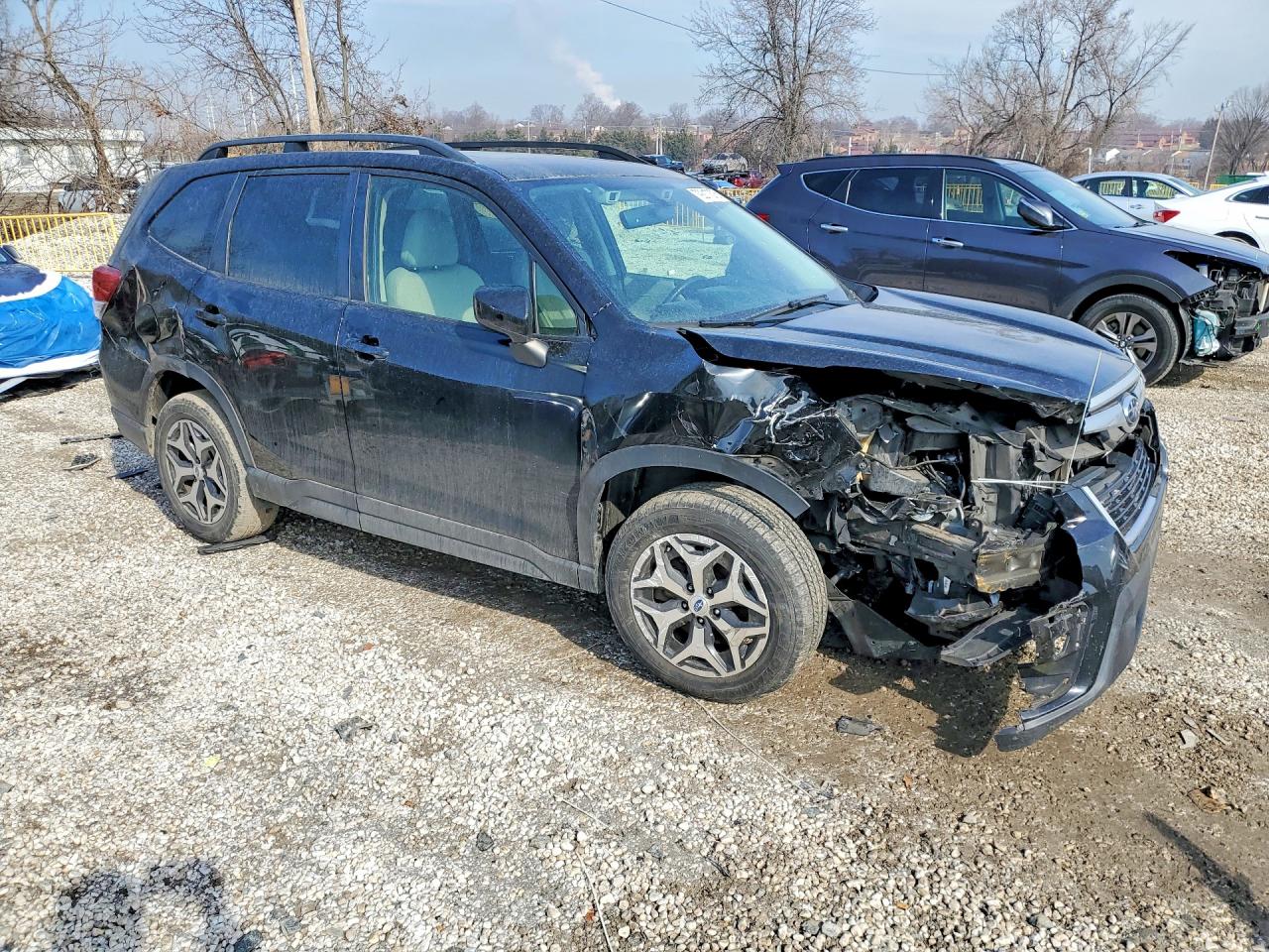 2019 Subaru Forester VIN JF2SKAGC3KH590337 photo 4