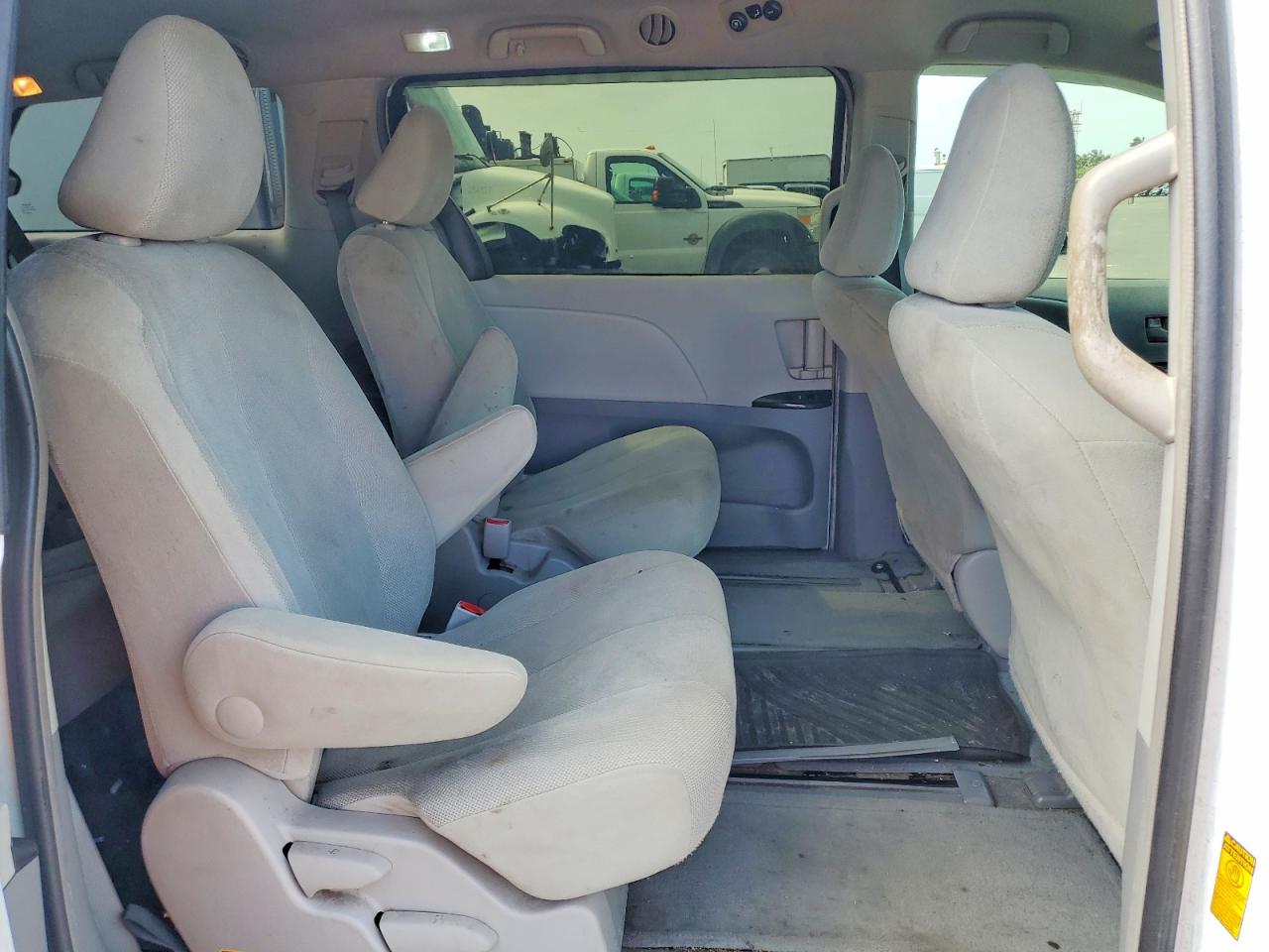 2014 Toyota All models VIN 5TDZK3DC5ES420851 photo 11