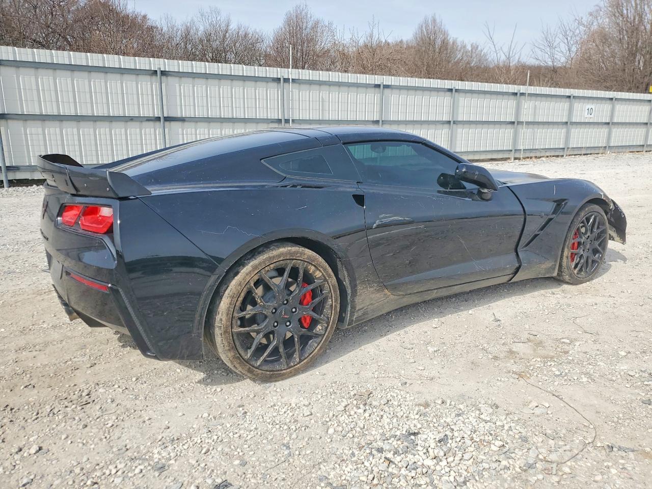 2019 Chevrolet Corvette VIN 1G1YB2D79K5100256 photo 3