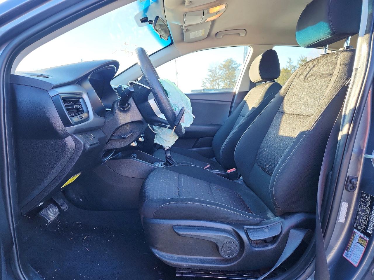 2020 Kia Rio VIN 3KPA24AD1LE347629 photo 7