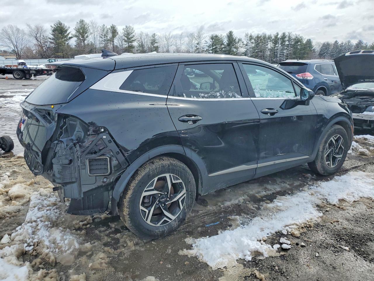 2023 Kia Sportage VIN KNDPU3AF0P7042564 photo 3