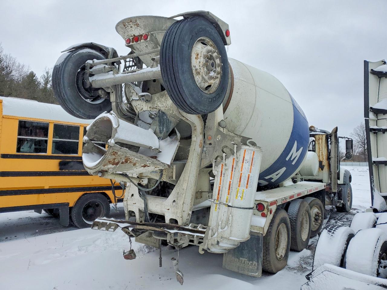2019 MACK All other VIN 1M2GR2GC3KM003000 photo 4