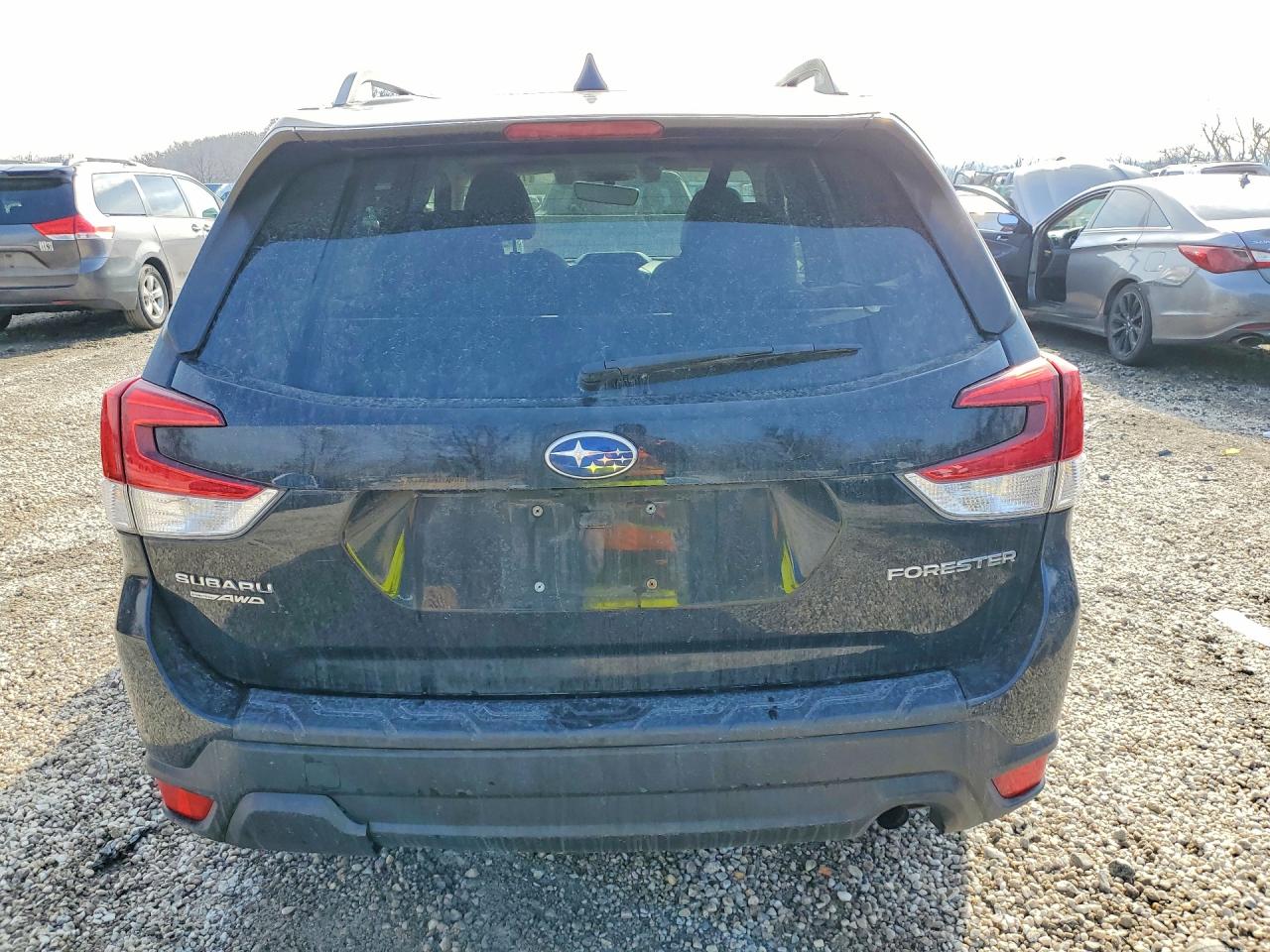 2019 Subaru Forester VIN JF2SKAGC3KH590337 photo 6