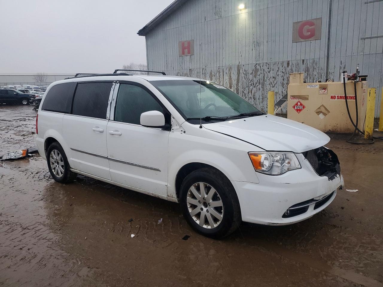 2014 Chrysler Minivan VIN 2C4RC1BG5ER192950 photo 4