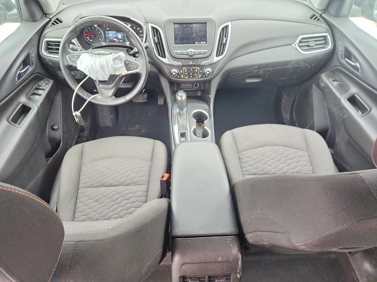 2021 Chevrolet Equinox VIN 2GNAXUEV4M6129696 photo 8