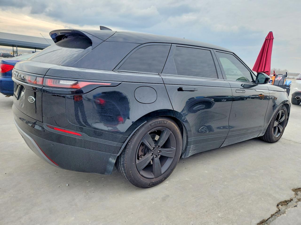 2019 Land Rangerover VIN SALYB2EV2KA795703 photo 3
