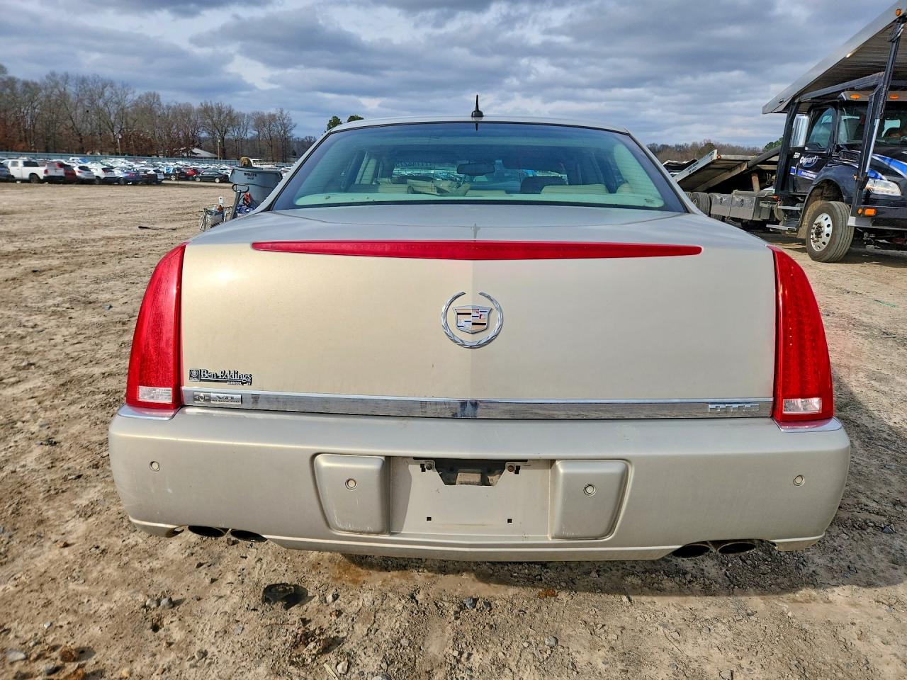 2007 Cadillac Dts VIN 1G6KD57Y37U211253 photo 6