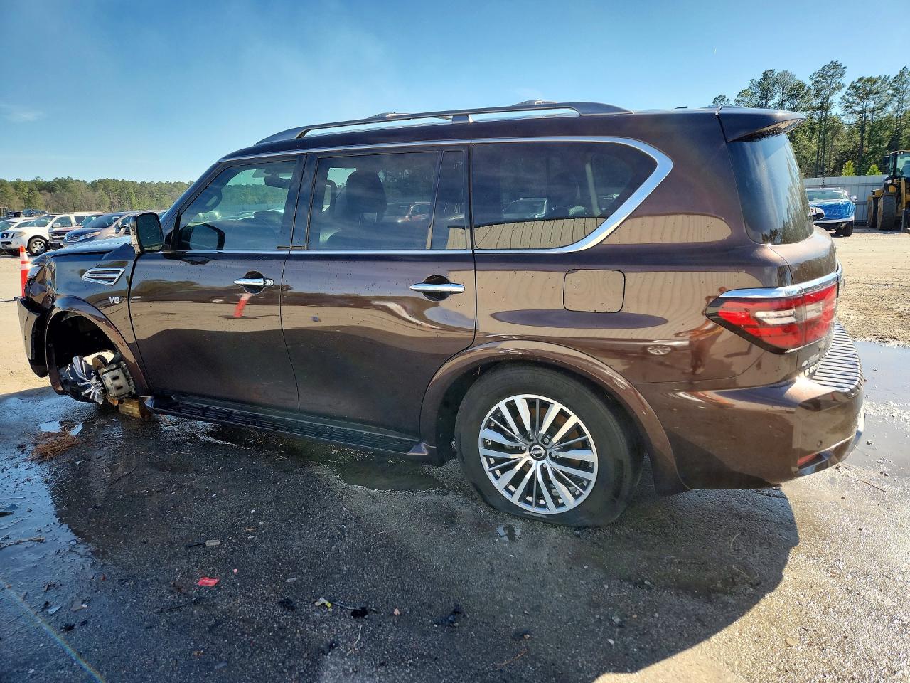 2022 Nissan Armada VIN JN8AY2BD0N9677257 photo 2