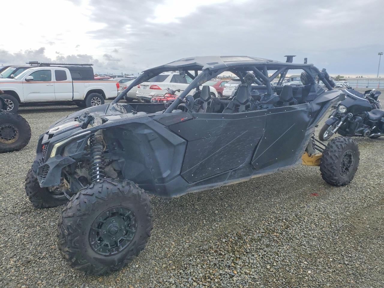 2018 CAN Maverick x VIN 3JBVNAW26JK001429 photo 2