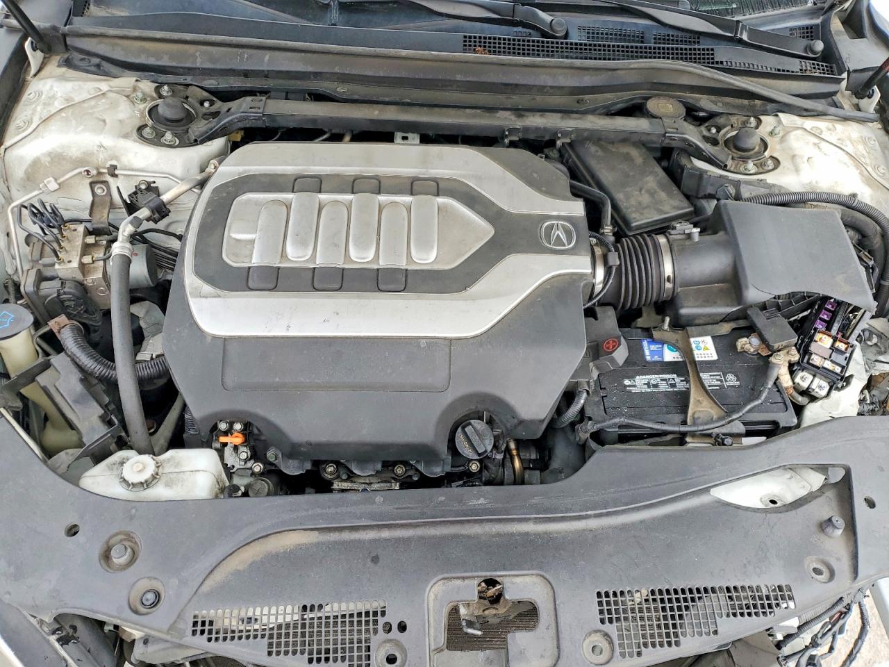 2016 Acura RLX VIN JH4KC1F9XGC002003 photo 11