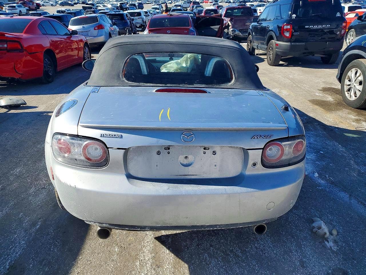 2007 Mazda Mx5 VIN JM1NC25F270130720 photo 6