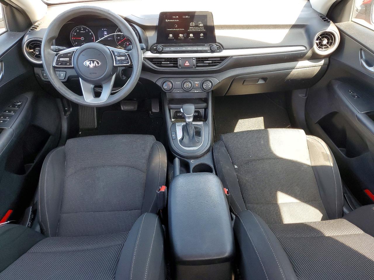2021 Kia Forte VIN 3KPF24AD9ME346638 photo 8