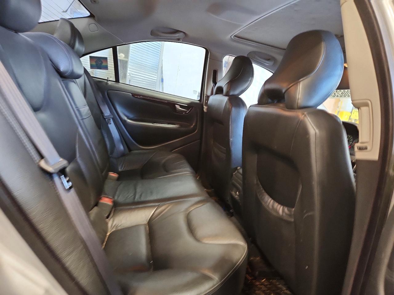 2004 VOLVO S60 VIN YV1RH59H642365387 photo 10
