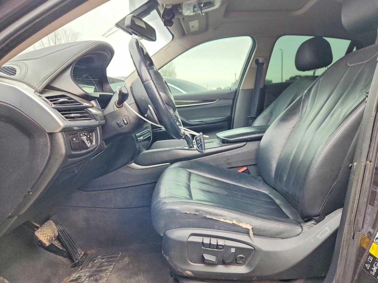2015 BMW X6 VIN 5UXKU2C50F0N77702 photo 7