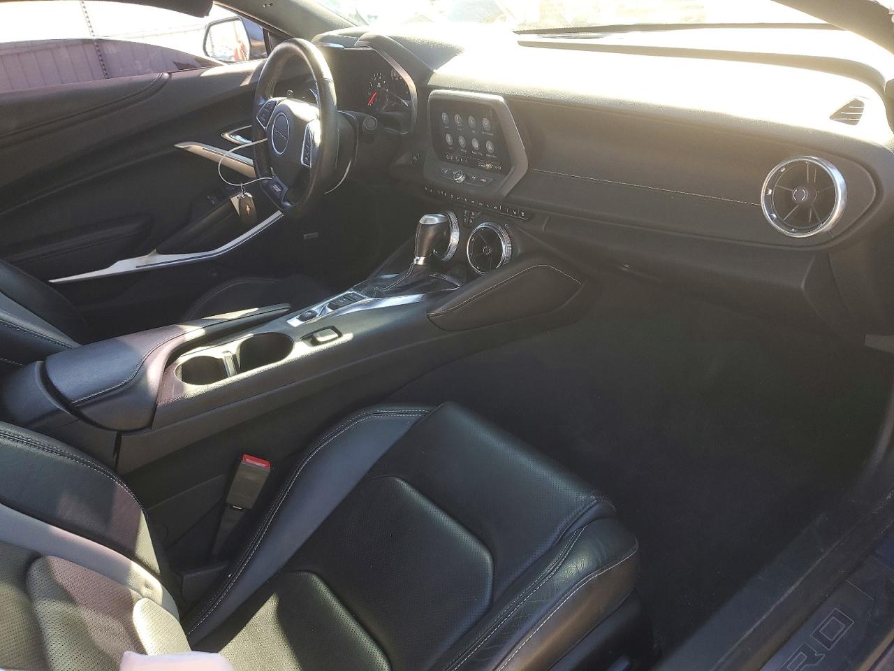 2021 CHEV Camaro VIN 1G1FH1R75M0142495 photo 8