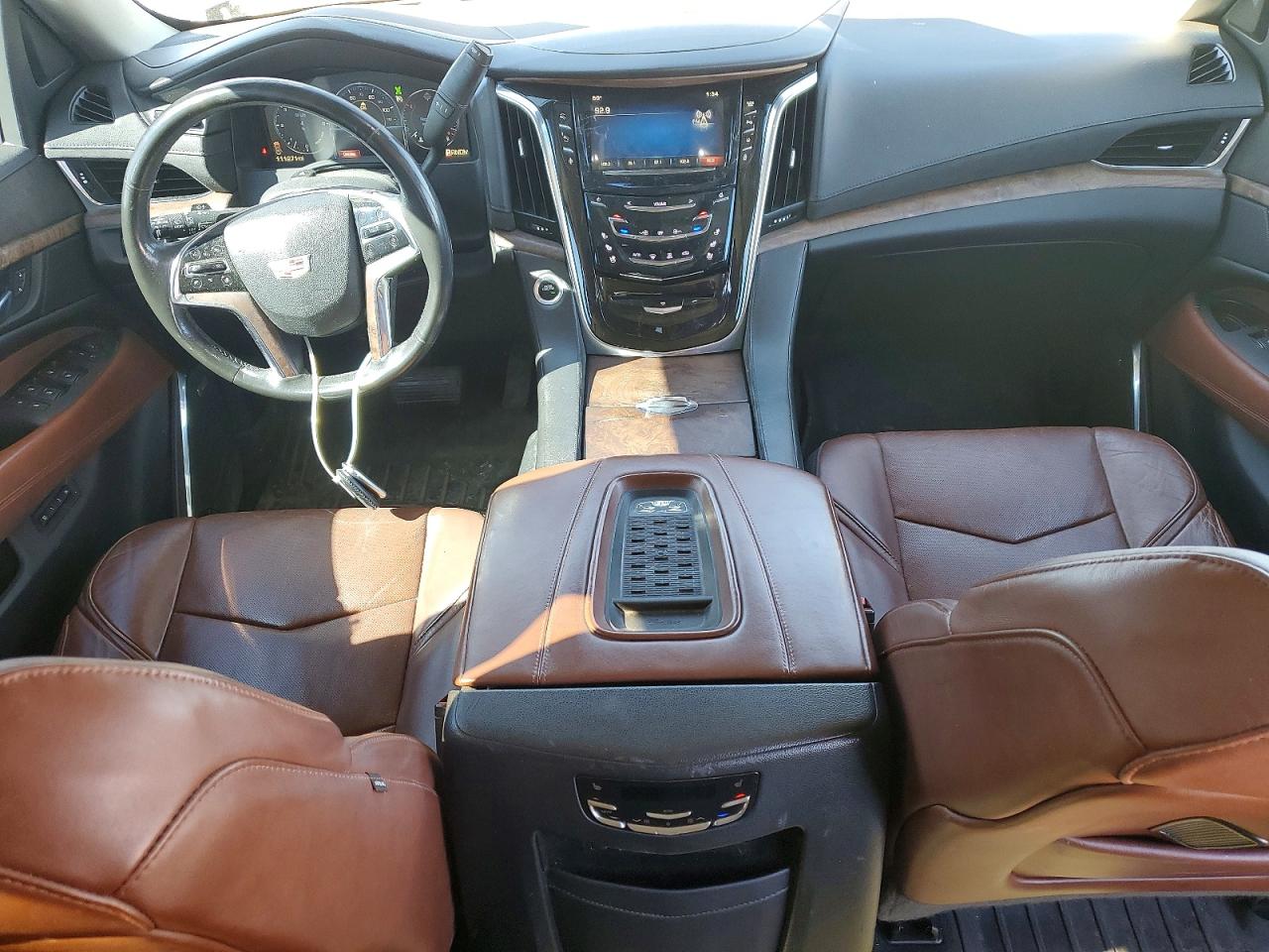 2015 Cadillac Escalade VIN 1GYS4MKJ9FR554999 photo 8