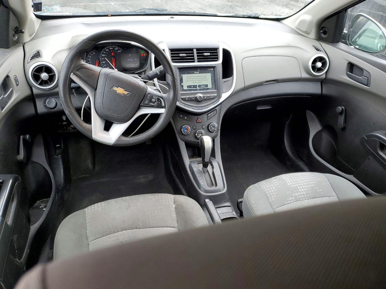 2017 Chev Sonic VIN 1G1JG6SG1H4161743 photo 8