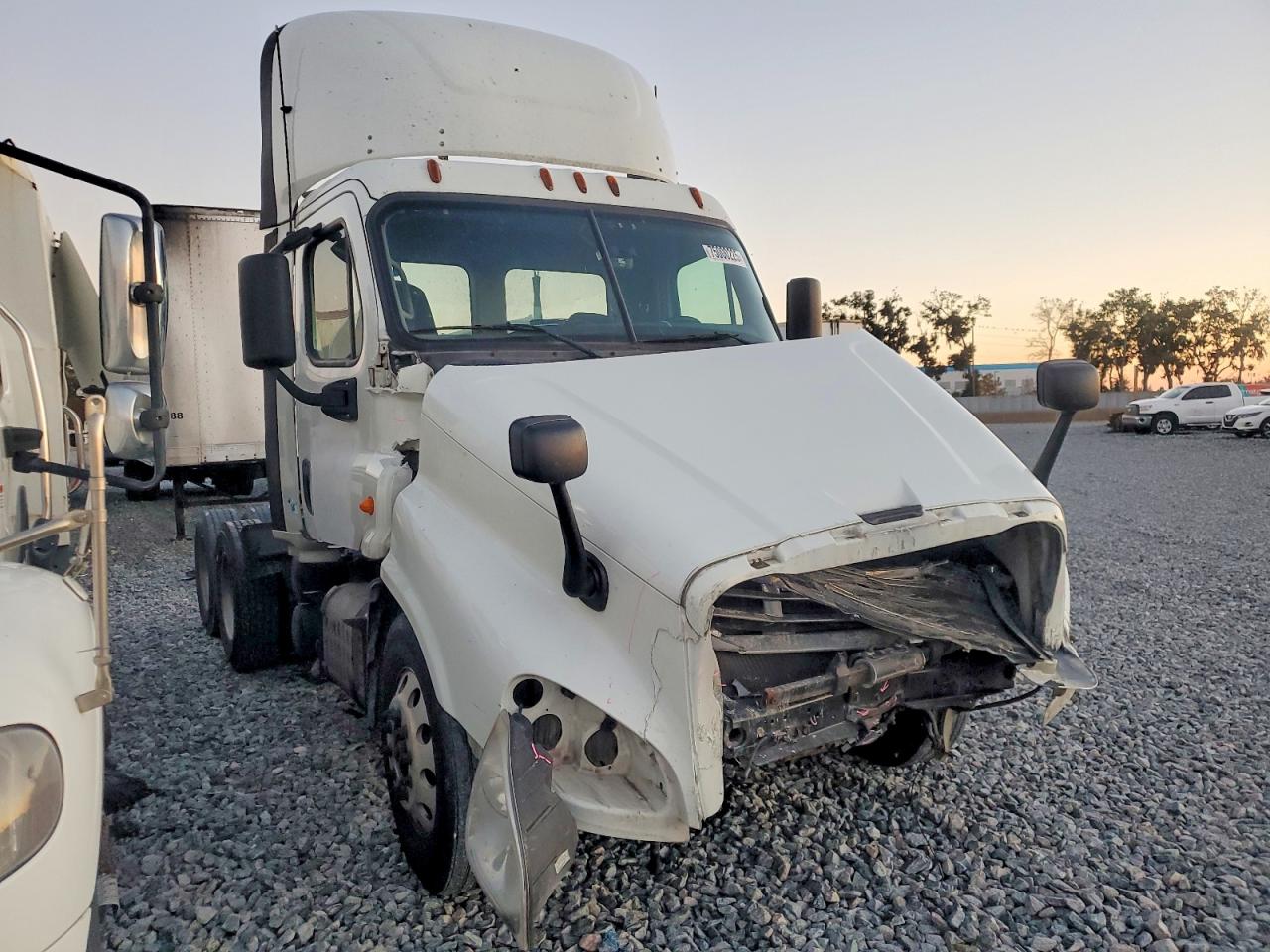 2015 FREIGHTLINER All other VIN 1FUGGED54FLGC1883 photo 1
