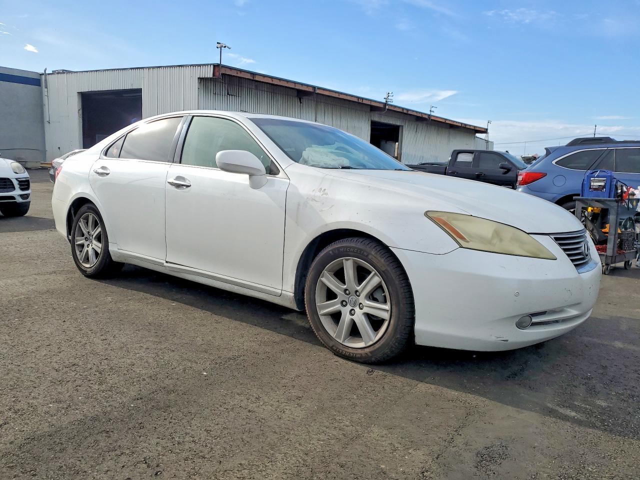 2008 Lexus ES350 VIN JTHBJ46G582242122 photo 4