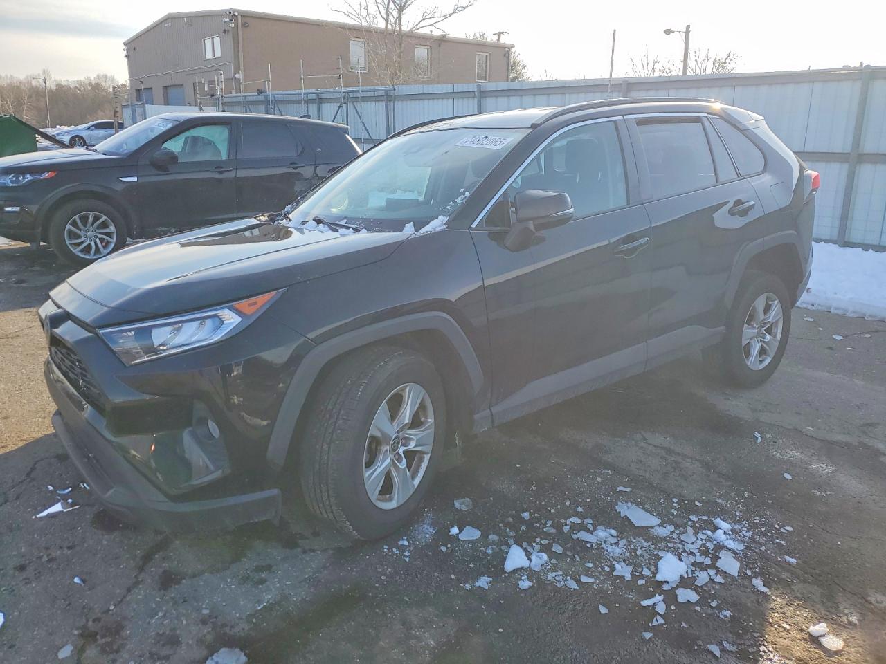 2021 Toyota Rav4 VIN 2T3W1RFV3MW129642 photo 1