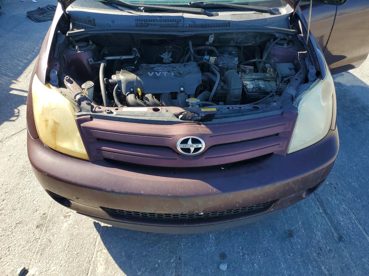 2005 Toyota Scion VIN JTKKT624250094658 photo 11
