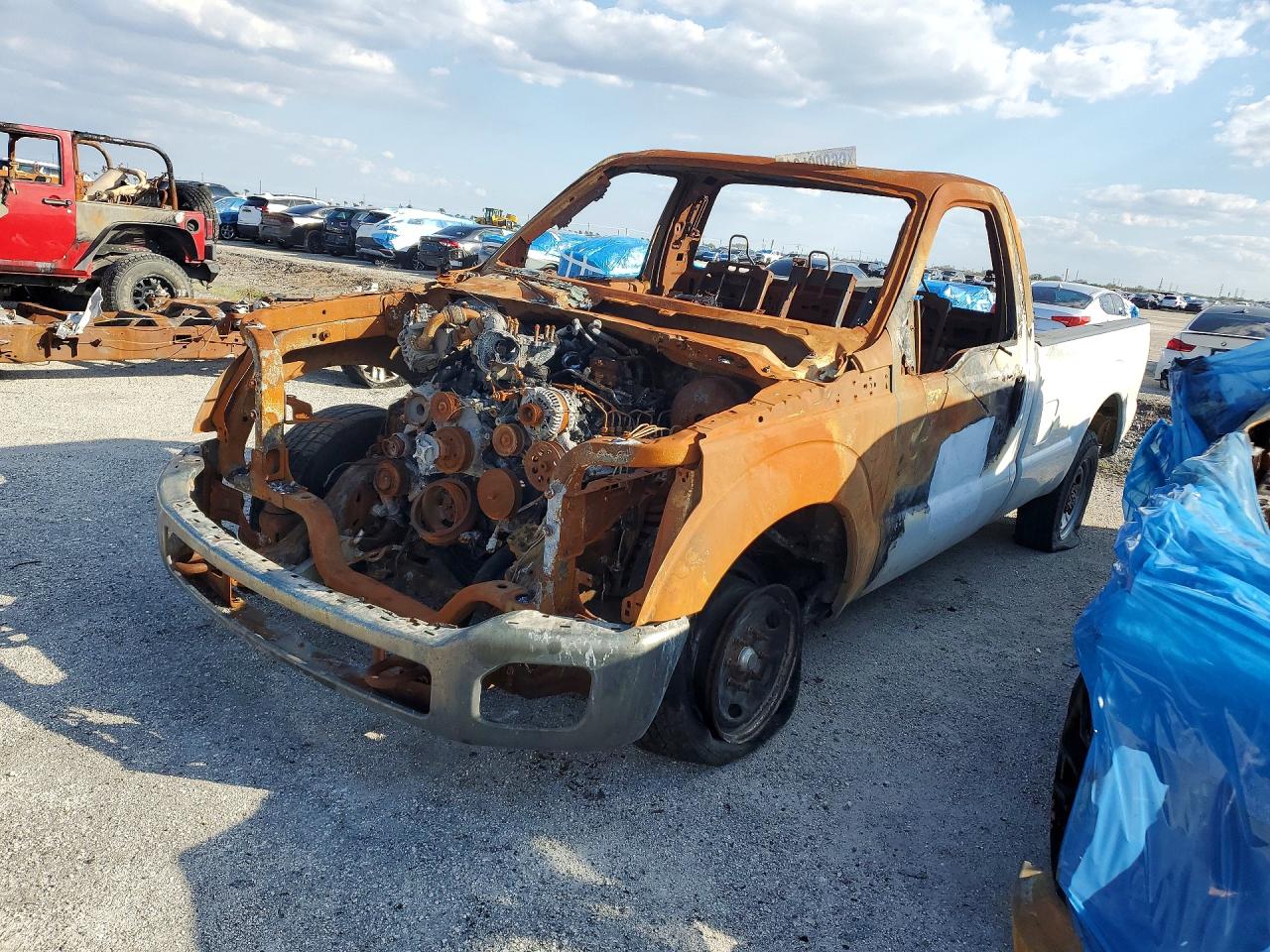 2011 Ford F250 VIN 1FTBF2AT4BEA73373 photo 1