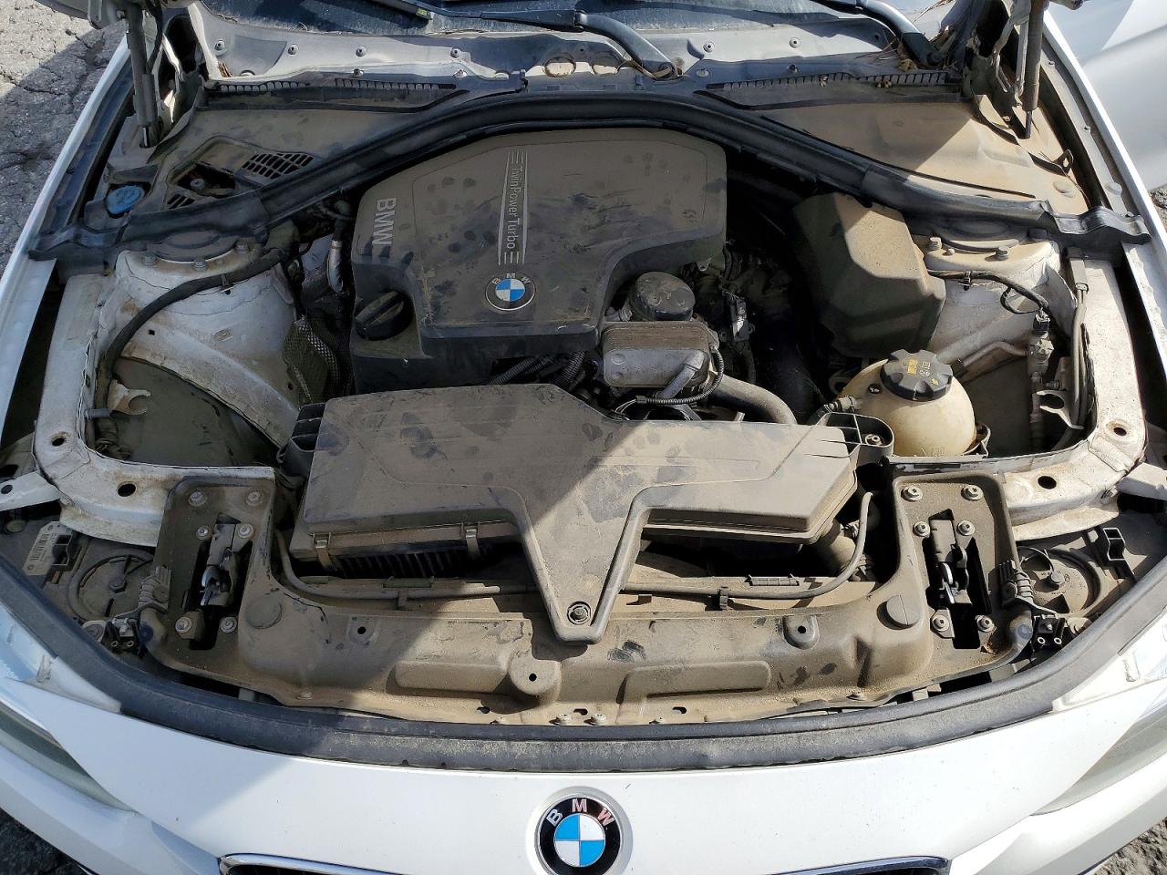 2017 BMW 3 series VIN WBA8E1G32HNU15570 photo 11