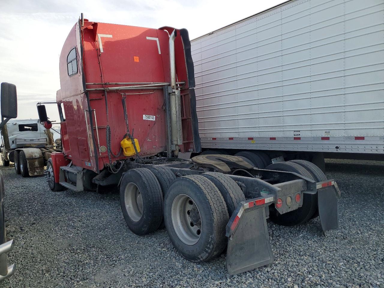 1999 FREIGHTLINER All other VIN 1FUYDDYB8XPA36388 photo 3