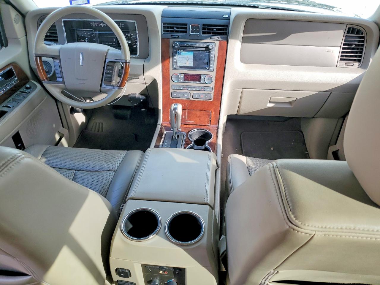2013 Lincoln Navigator VIN 5LMJJ2H59DEL02725 photo 8