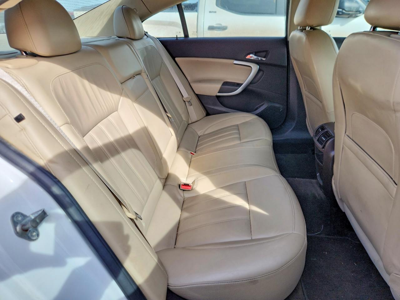 2015 Buick Regal VIN 2G4GK5EX7F9246582 photo 10