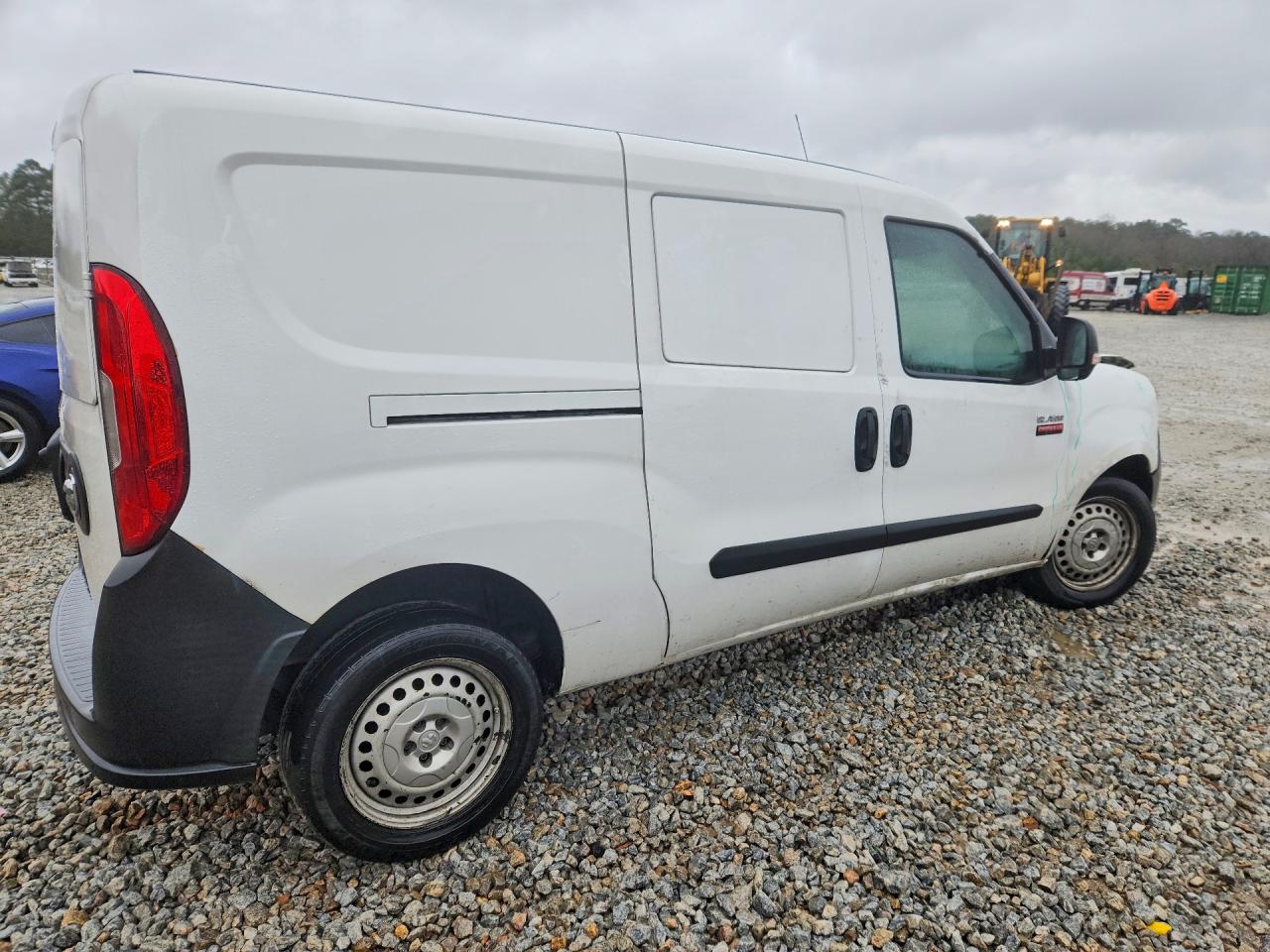 2018 Ram All models VIN ZFBERFABXJ6L41017 photo 3