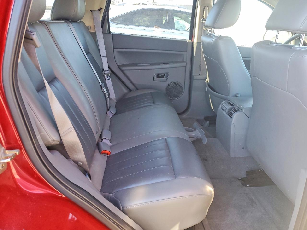 2005 Jeep Grand cher VIN 1J4GR48KX5C646762 photo 11