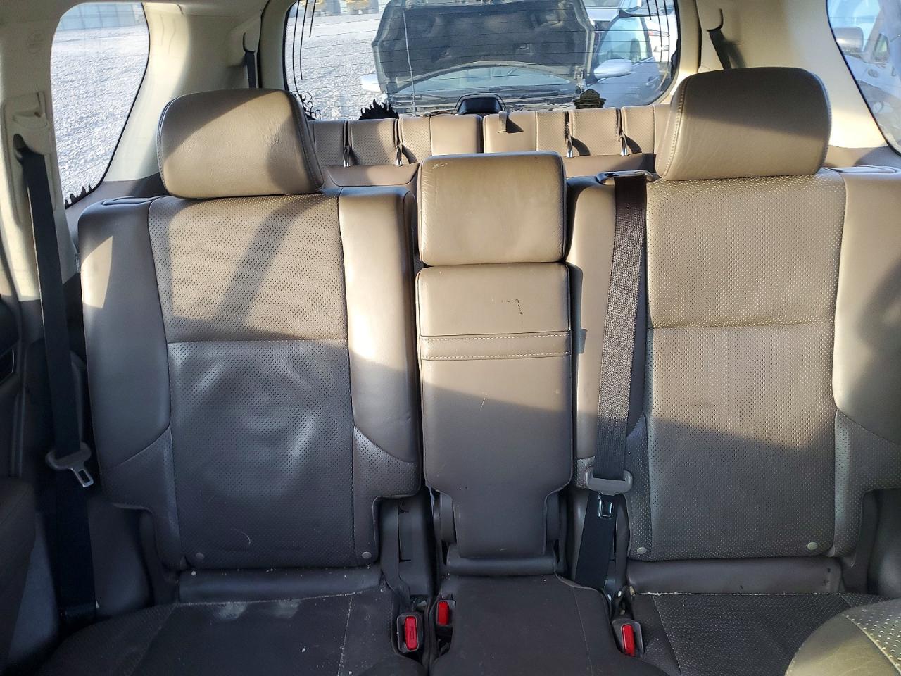 2011 Lexus Gx VIN JTJJM7FX1B5024204 photo 10