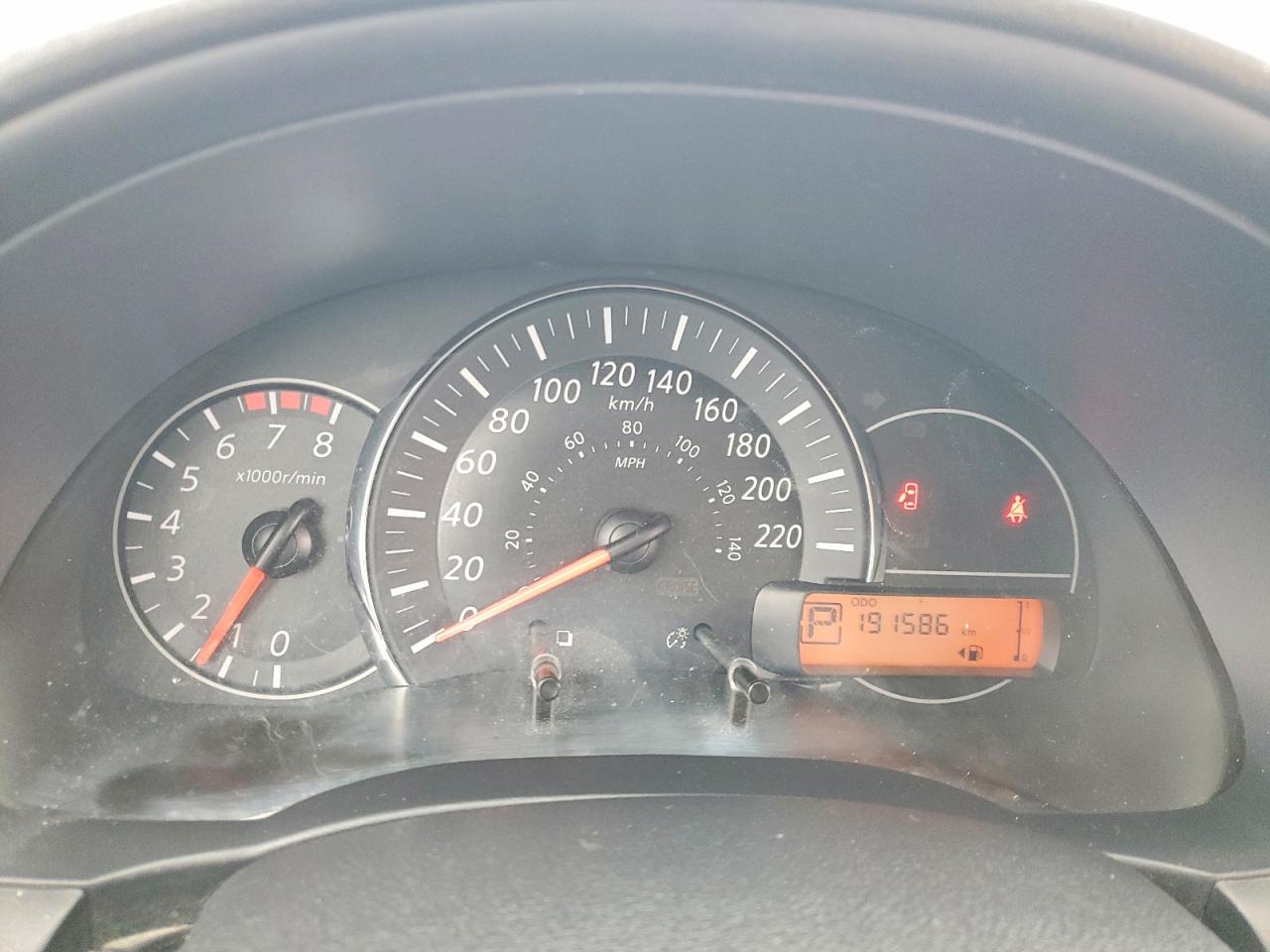 2015 NISS Micra VIN 3N1CK3CP1FL233661 photo 9