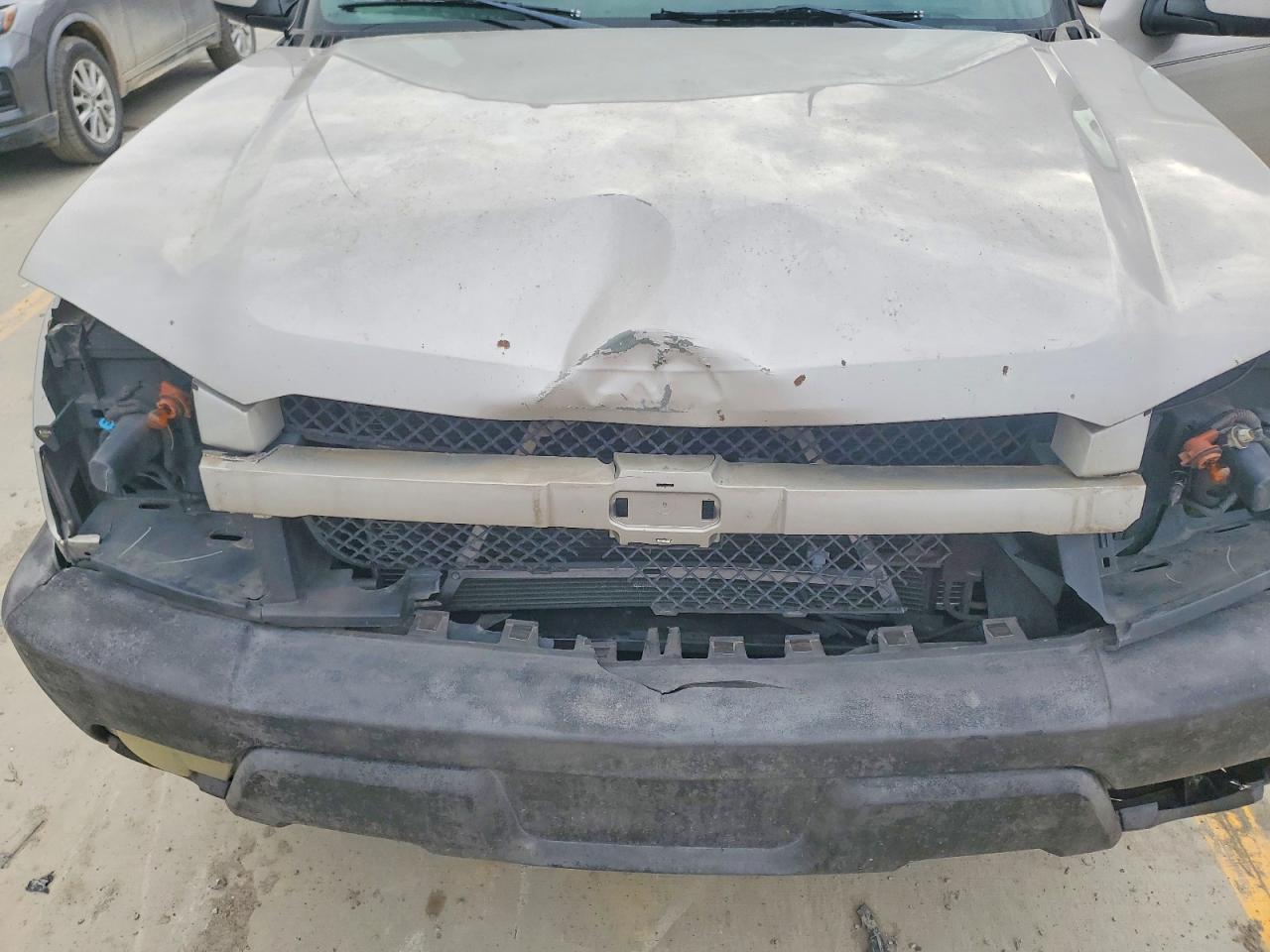 2004 Chevrolet Avalanche VIN 3GNEK12T94G187292 photo 11