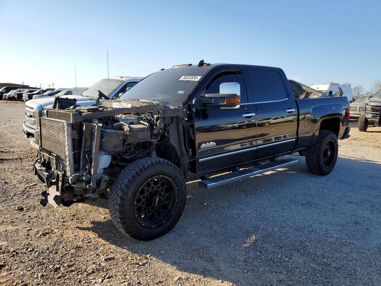 2019 All models VIN 1GC1KUEY6KF238472 photo 1