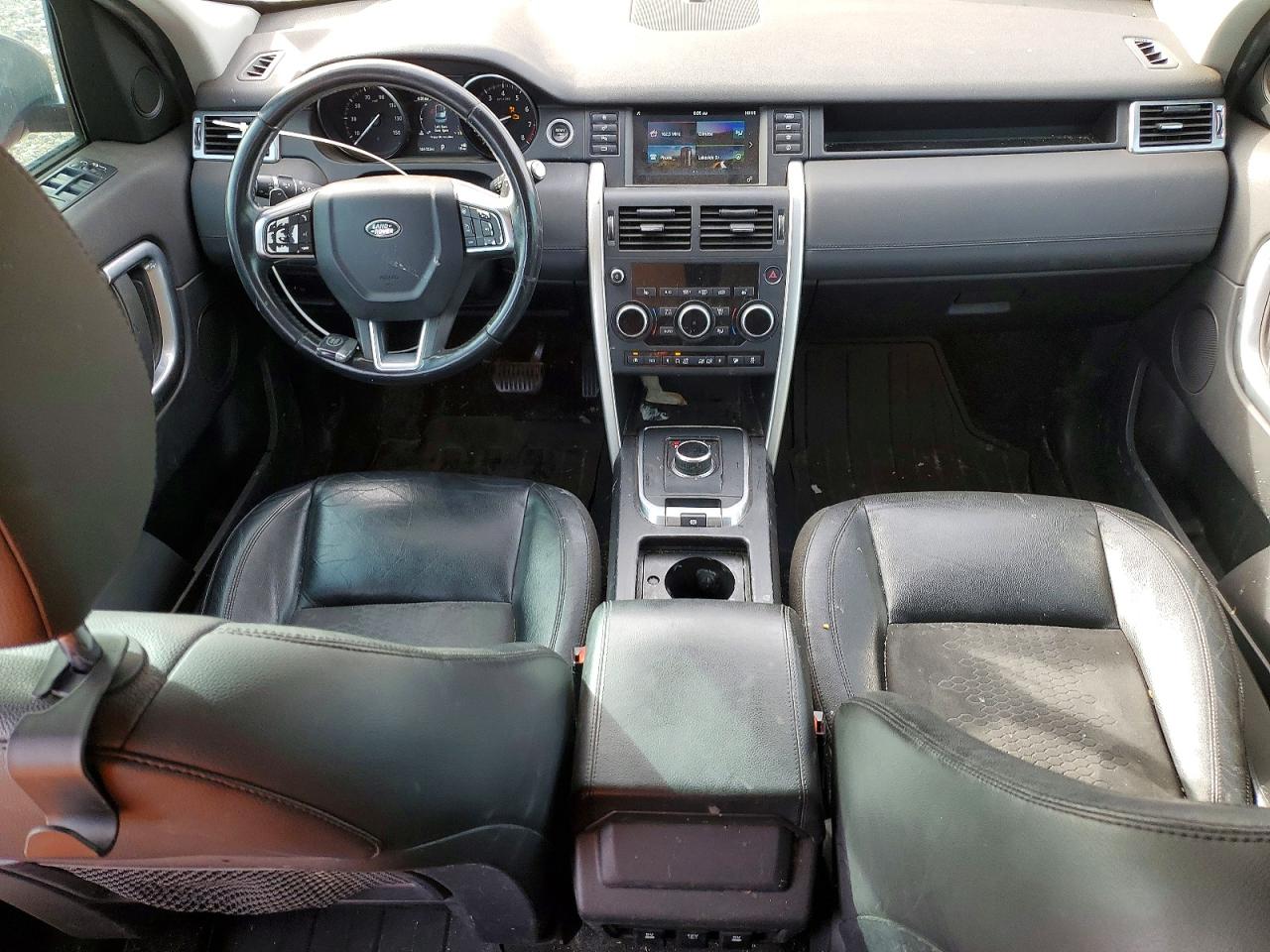 2017 Landau Discovery VIN SALCP2BG2HH655197 photo 8