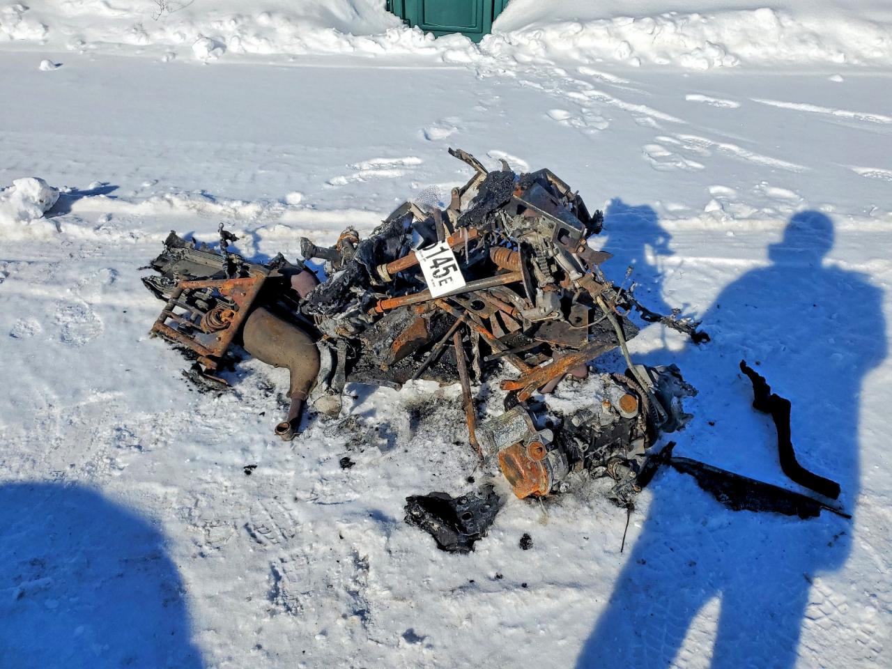 2000 ARCC Snowmobile VIN 4UF00SNW2YP209141 photo 2