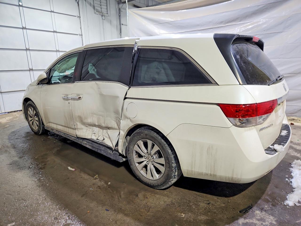 2015 Honda All models VIN 5FNRL5H66FB104832 photo 2