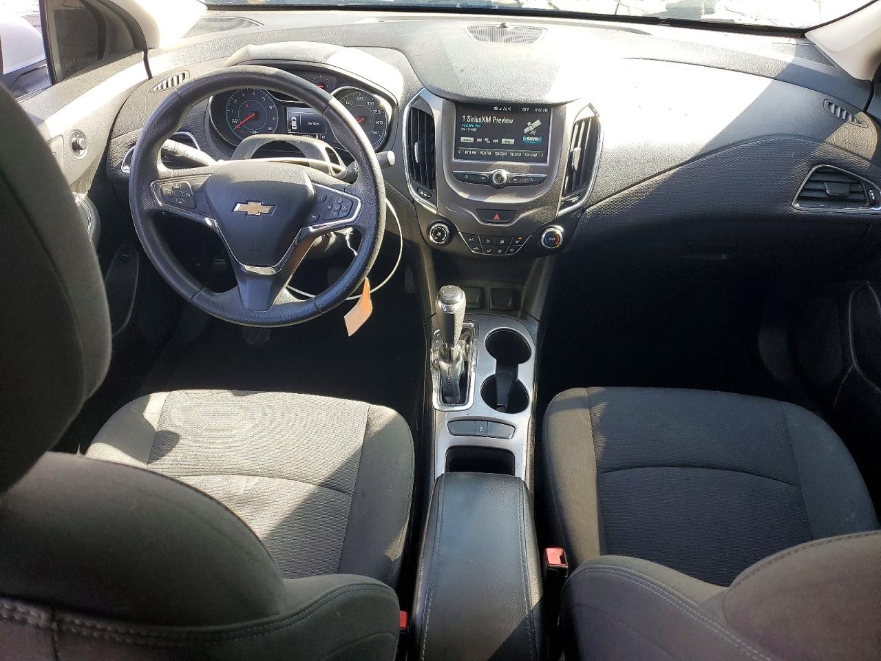 2017 Chevrolet Cruze VIN 3G1BE5SM4HS562326 photo 8