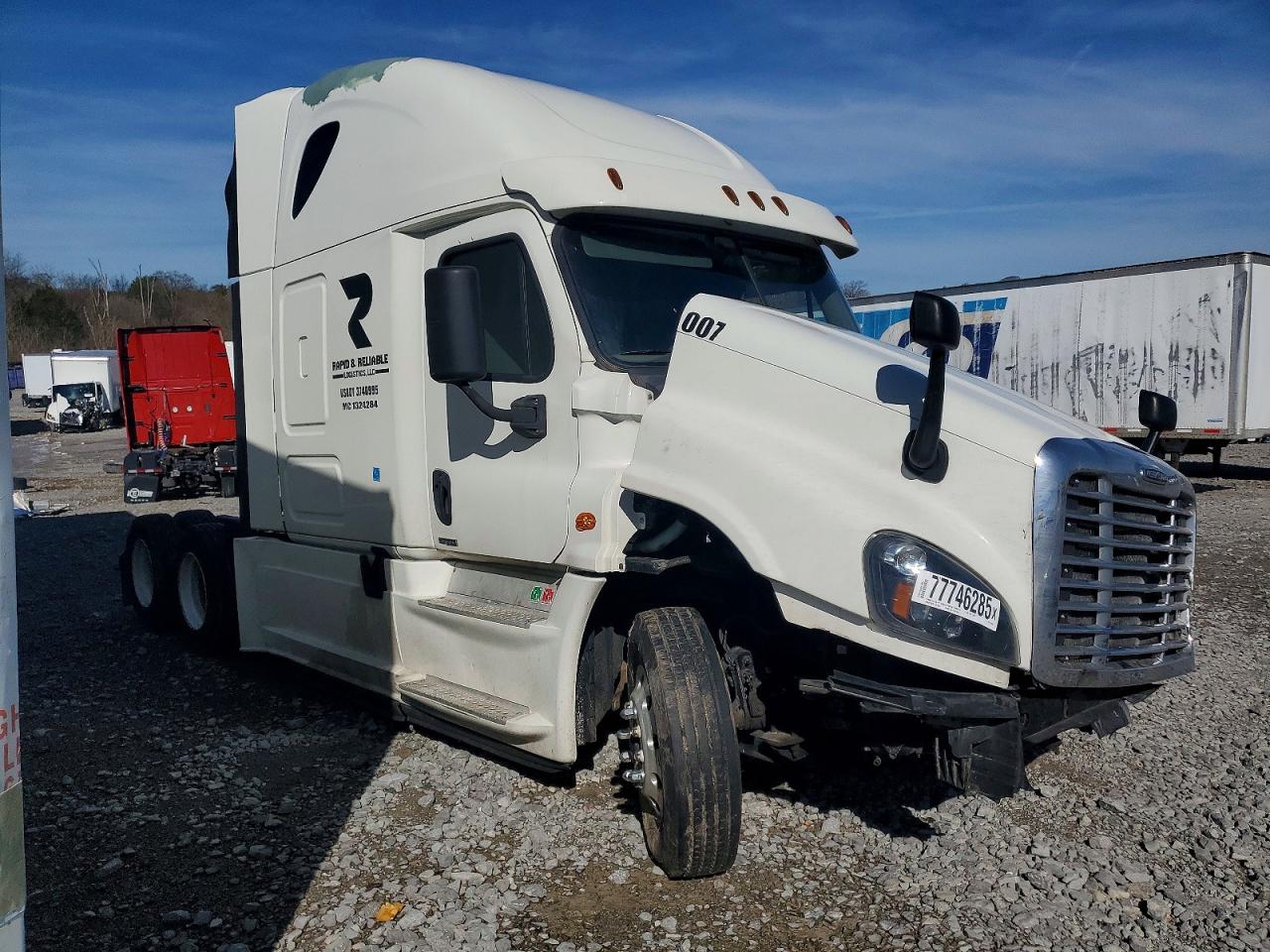 2017 FREIGHTLINER All other VIN 3AKJGLDR8HDHU1652 photo 1