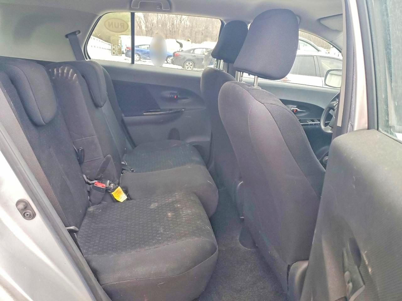 2010 Toyota Scion VIN JTKKU4B45A1005607 photo 10