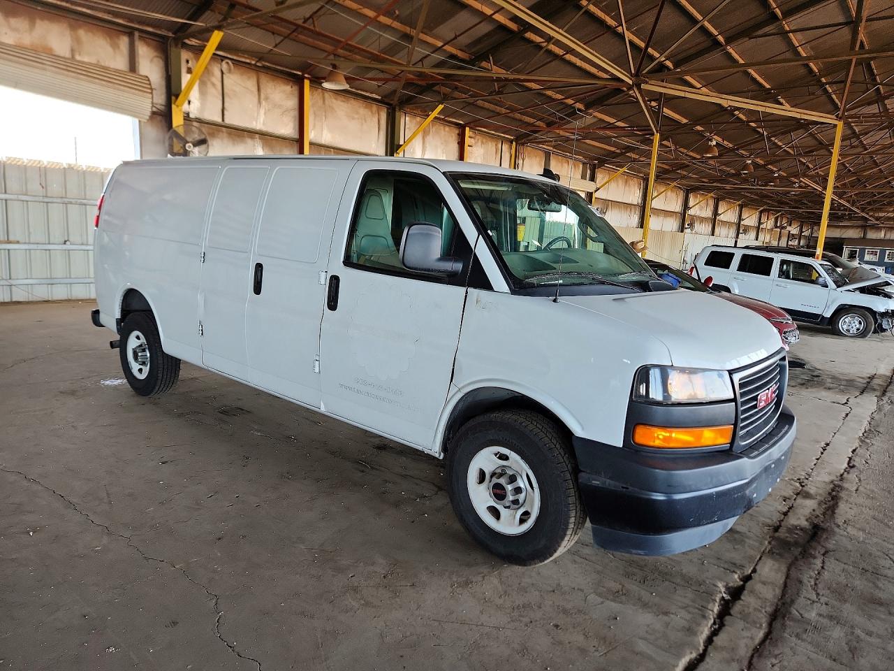 2022 GMC Savana VIN 1GTZ7HFP5N1141170 photo 4
