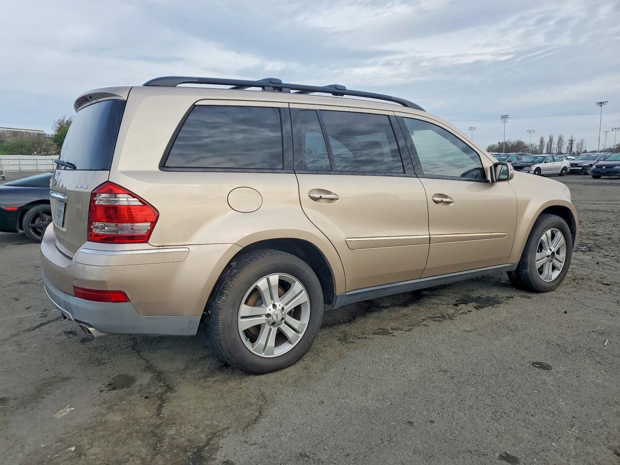 2007 Mercedes-Benz Gl-class VIN 4JGBF71E77A154666 photo 3