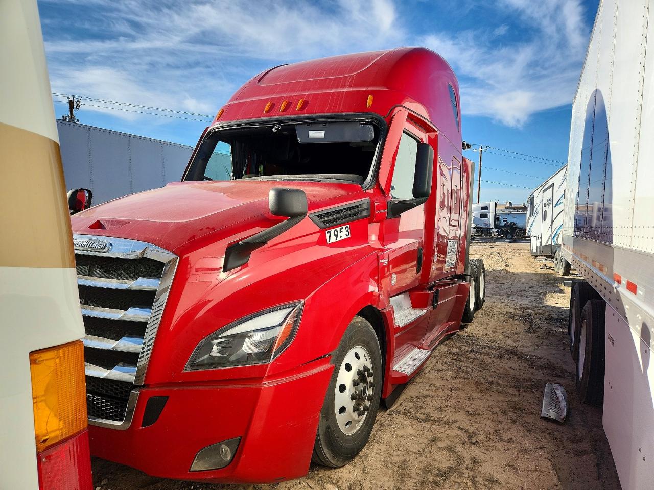 2021 FREIGHTLINER All other VIN 3AKJHHDR9MSMG7953 photo 2